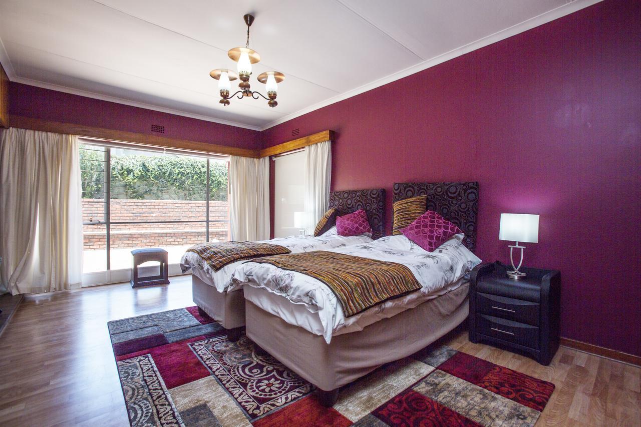 Chalet No. 2 Petunia Γιοχάνεσμπουργκ Εξωτερικό φωτογραφία
